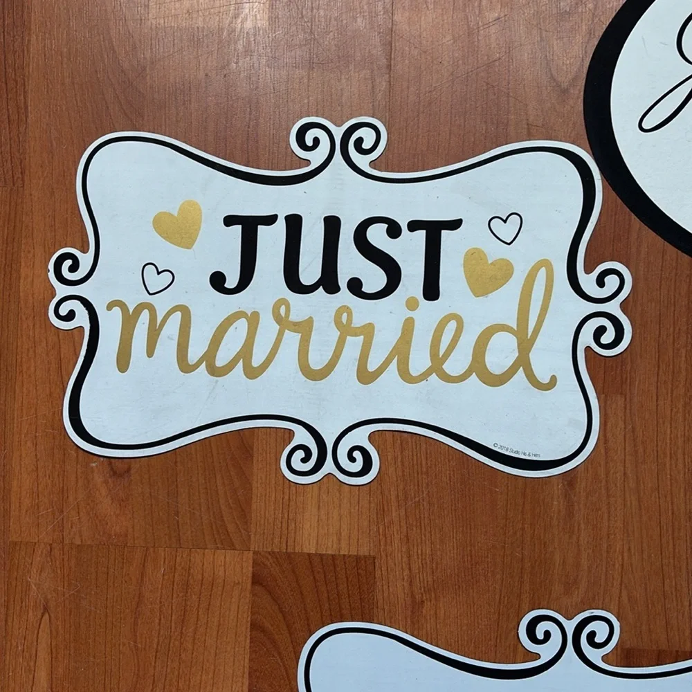 Just Married | 4 White Just Married Vehicle Magnets | Wedding Bride Groom